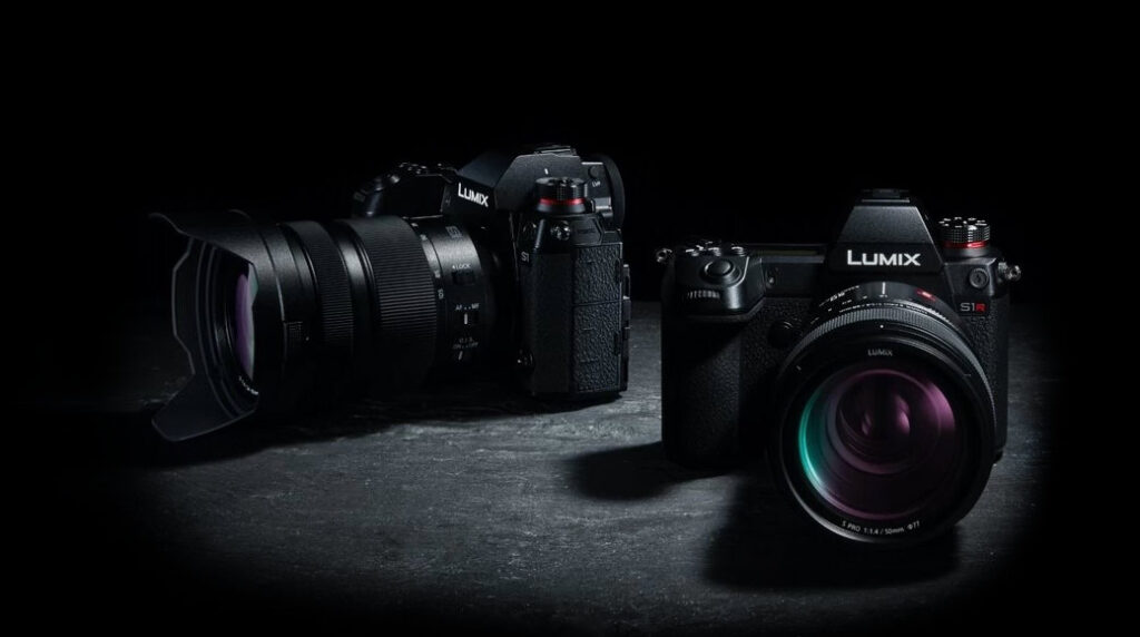 Panasonic S1 and S1R Social